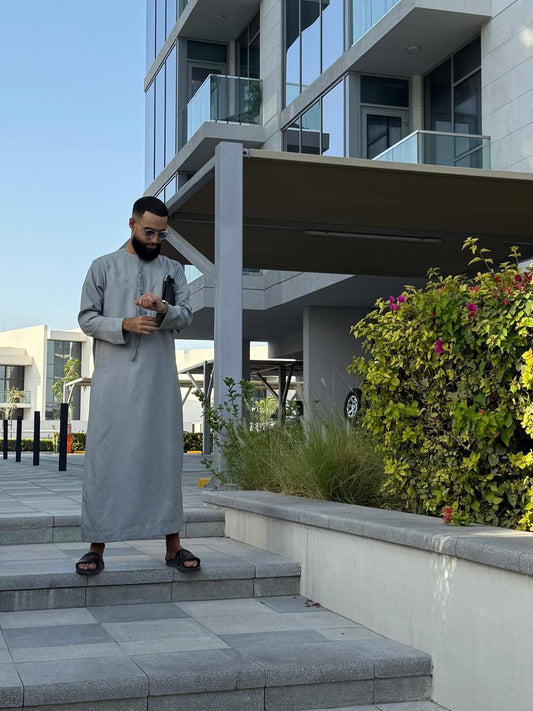 QAMIS ANIS